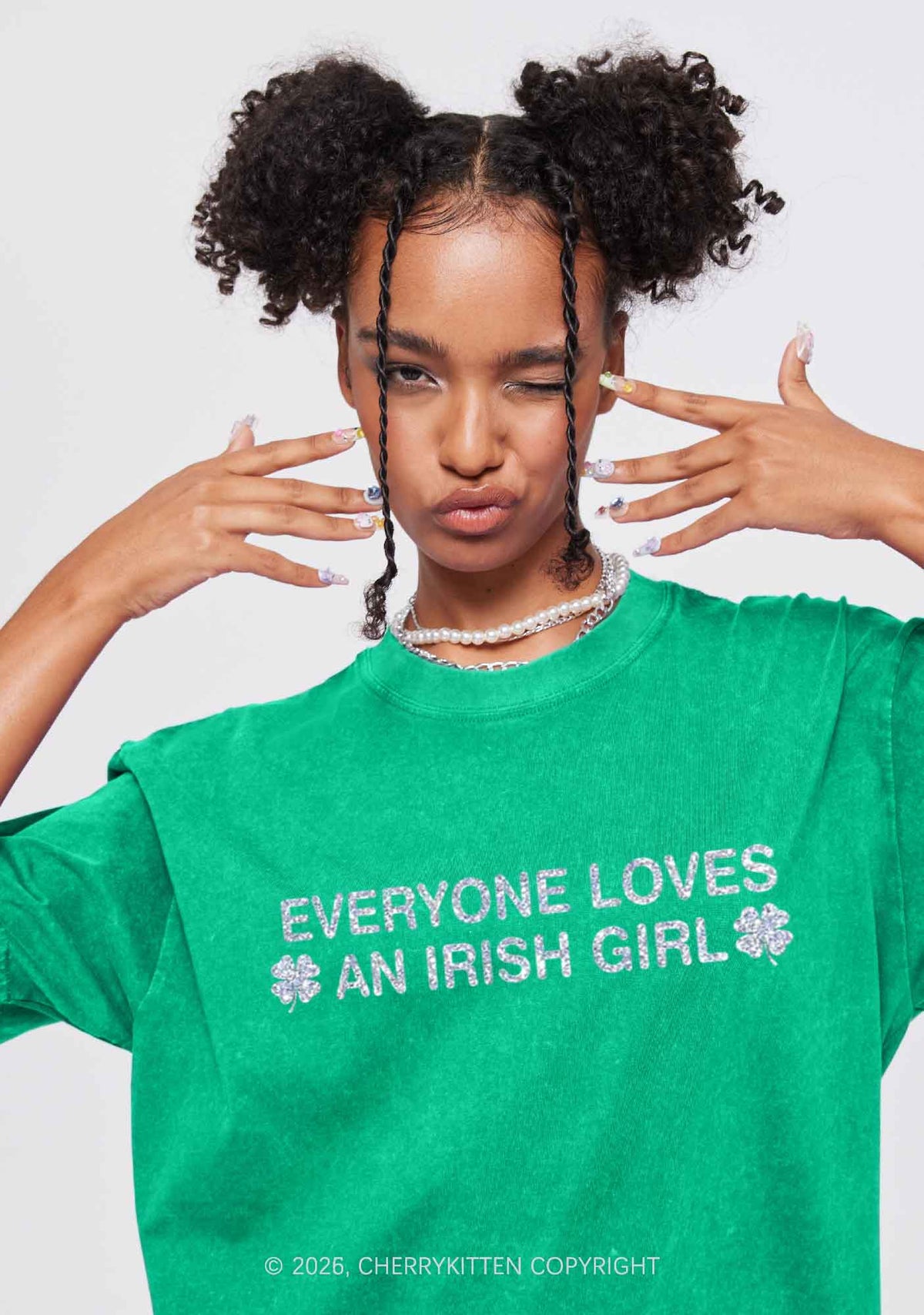 Glitter Everyone Loves Irish Girl St Patricks Y2K Shirts Washed Tee Cherrykitten