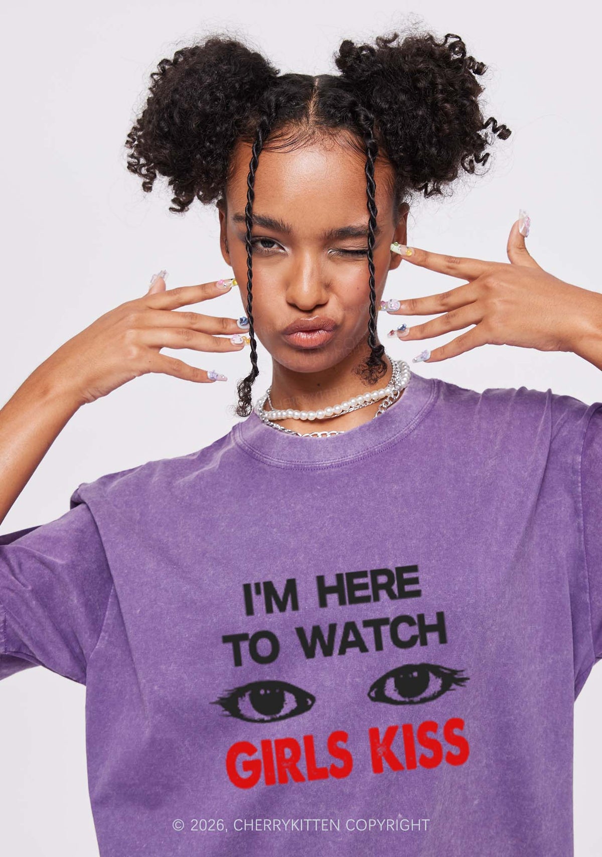 Im Here To Watch Girls Kiss Pride Y2K Shirts Washed Tee Cherrykitten